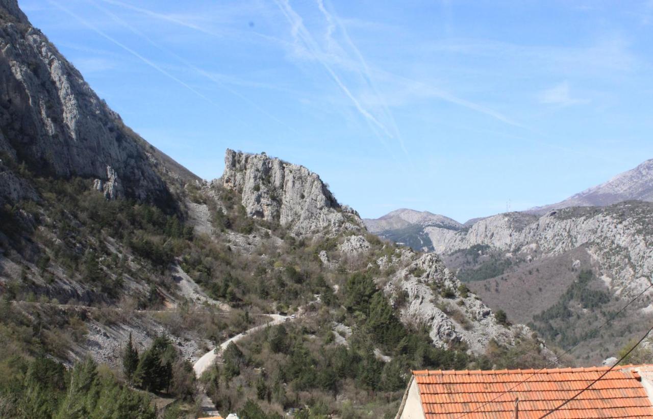 Mini Stone House Omiš Exterior foto