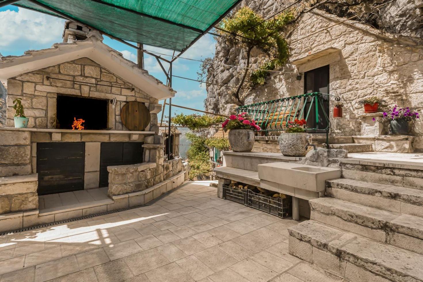 Mini Stone House Omiš Exterior foto